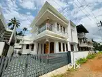Beautiful 1636 SqFt, 4.5 cent,4bhk ,Poochatty,Thrissur