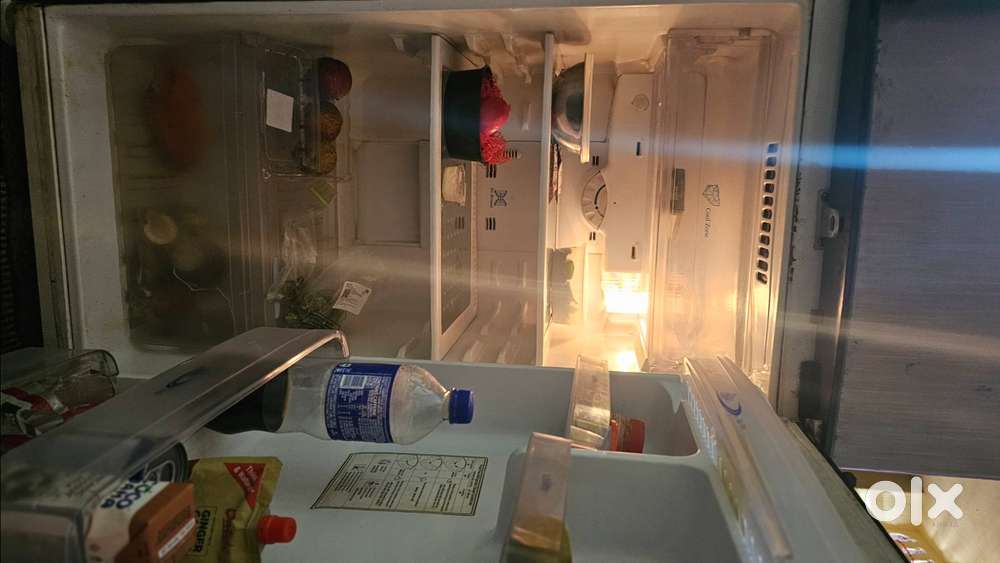 Fridge kelvinator double door