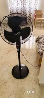 CROMPTON high-speed Torpedo 400Mm Pedestal Fan Black colour