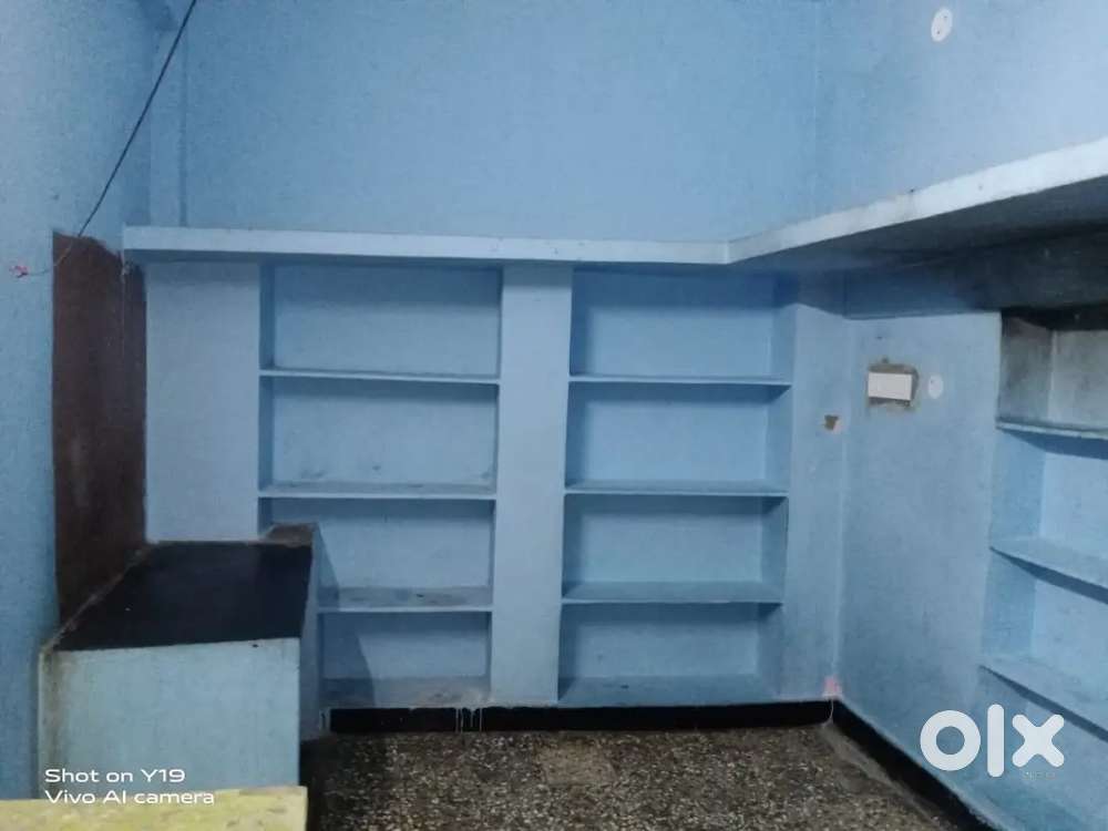 Room for rent with common washroom