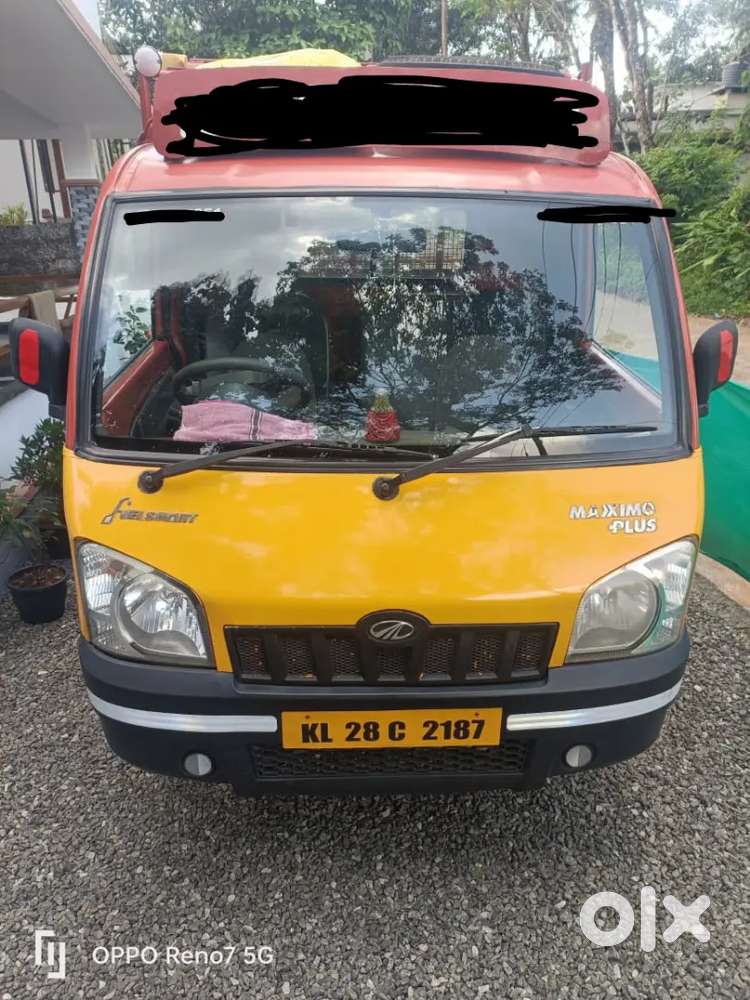 Mahindra Maximo plus