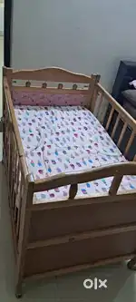 Baby cot + Mattress