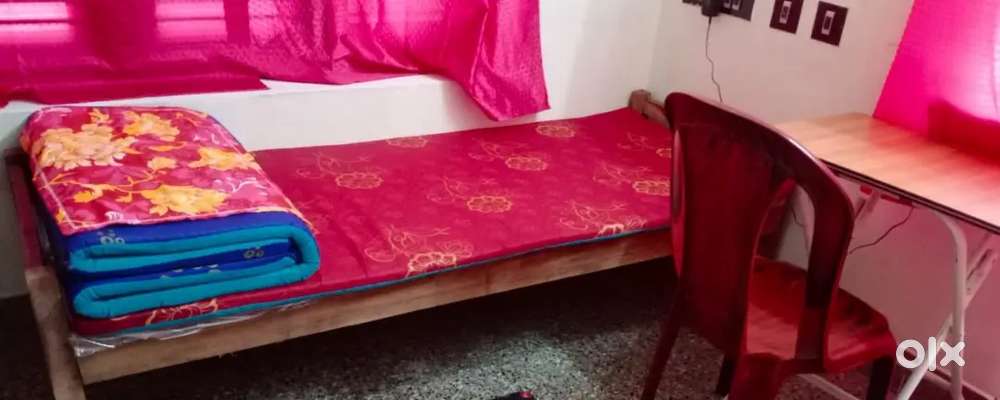 Single rooms and accommodation for rent