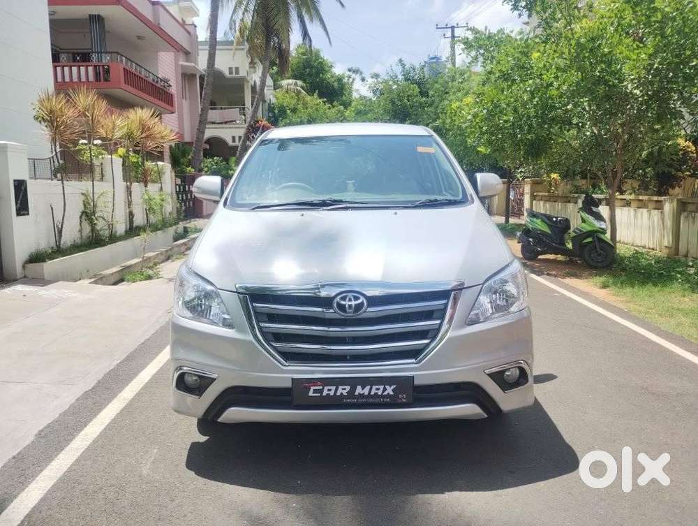 Toyota Innova 2.5 V 7 STR, 2013, Diesel