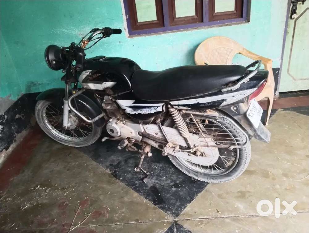 A1 condition mein gadi hai