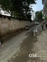 Plot available in maruti kunj