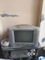 OLD TV FOR SELL