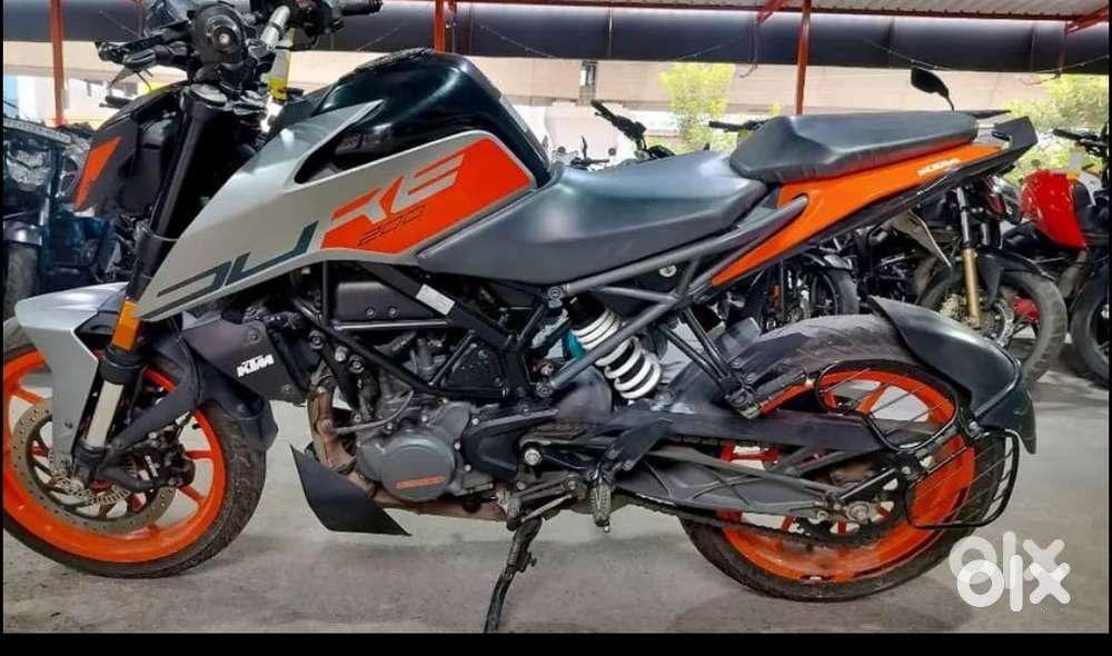 Duke 200 black grey 19921kms