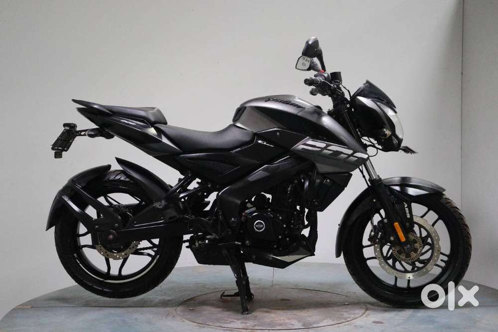 BAJAJ PULSAR NS 2225