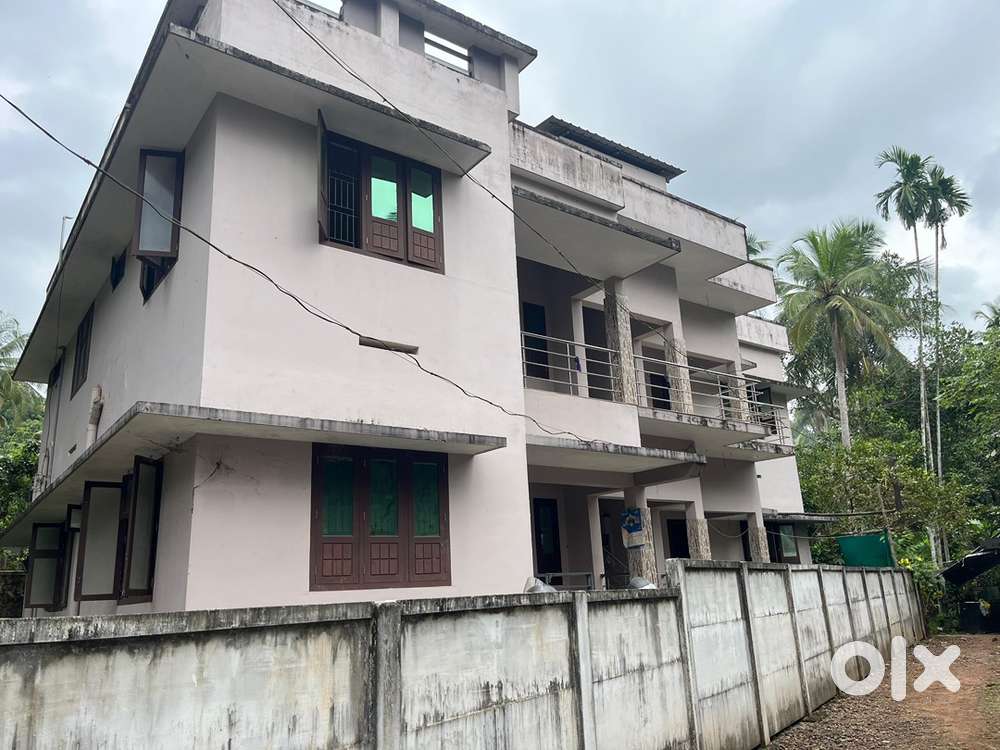 Full Apartment for rent at Pantheerankavu