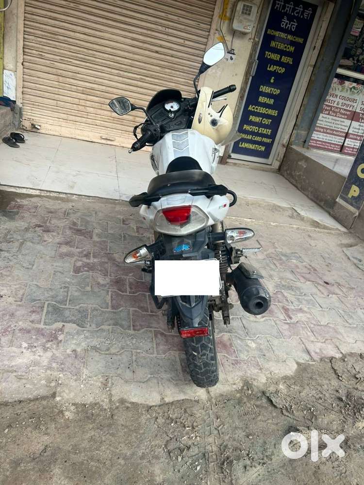 TVS apache 180 CC White HR number