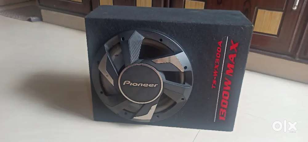 Pioneer subwoofer and sony car speakers for sale