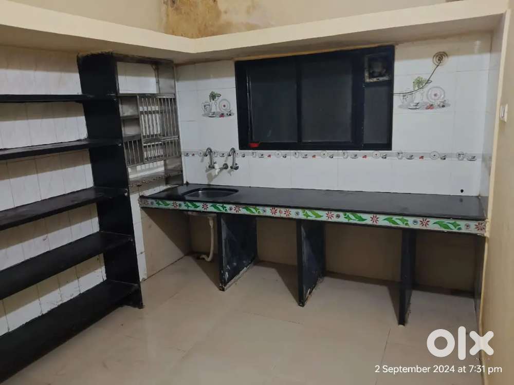 1bhk western toilet flat rent Bharti vidyapeeth dhankawadi