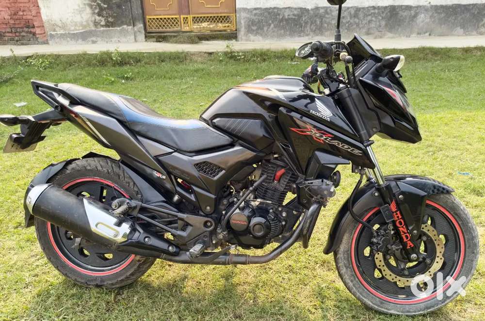 Honda X blade brand new well maintain bike need money new tyer laga