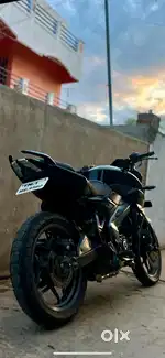 Ns200 black