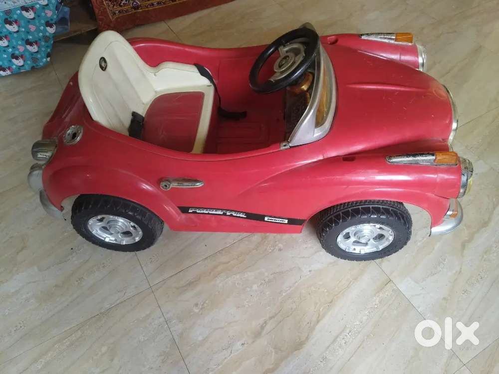Kids battery car