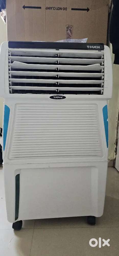 35L Cooler with Remote and touch panel