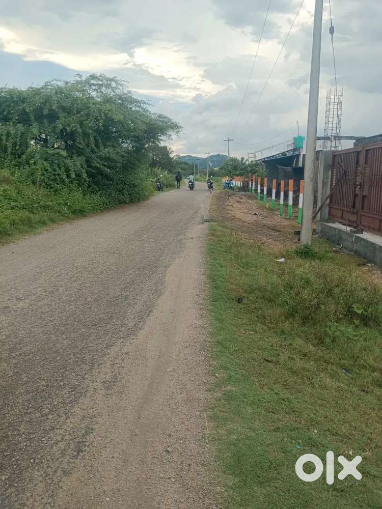 Thiruthani Outer Ring Road just 500 m. Square feet 1300 on road site