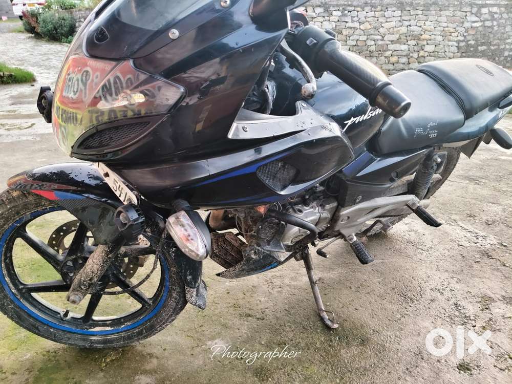 Pulsar 220SF