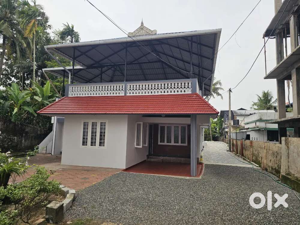 4Bhk Independent Furnished House Vennala