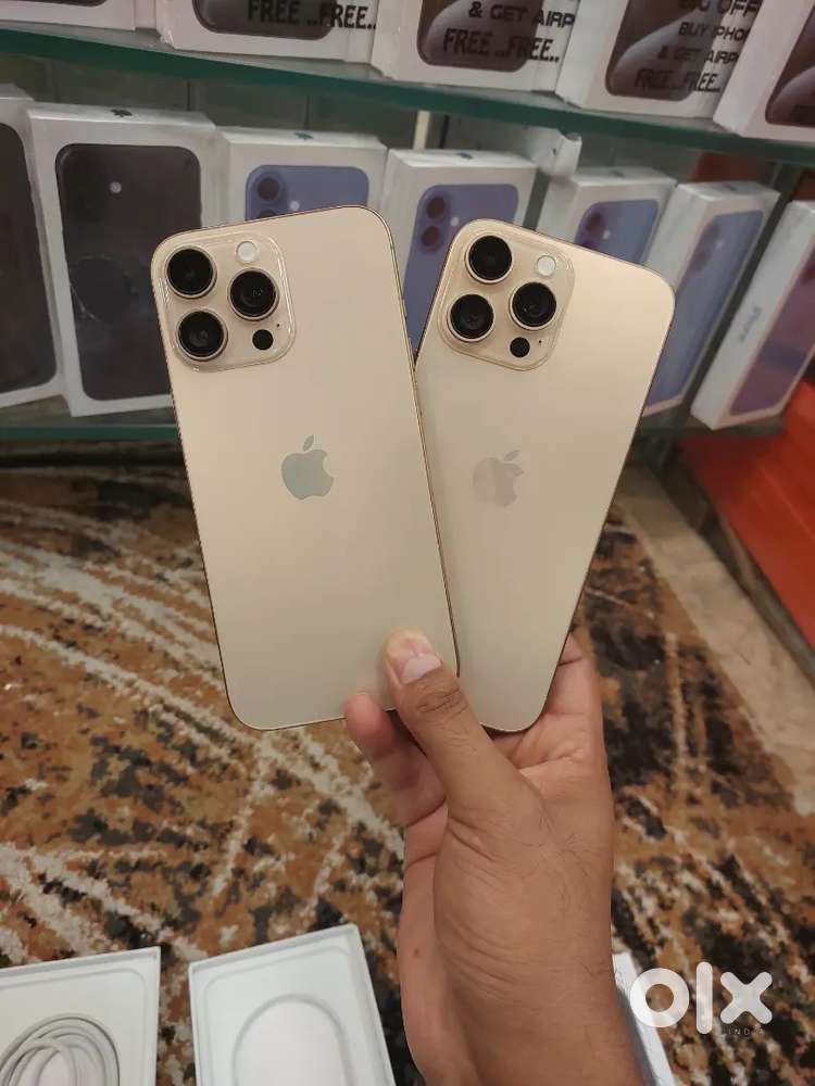 WE ARE REFUB IPHONE DEALER IN SUPER CONDITION WITH AMAZING PRICE BUY