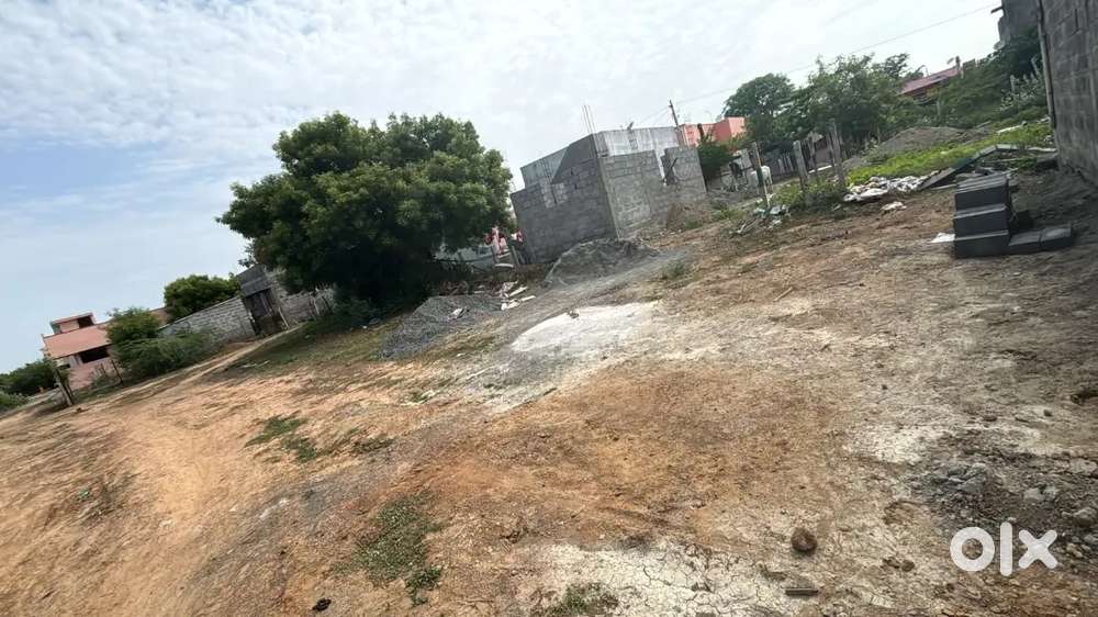 PLOT FOR Sale in PADAPPAI