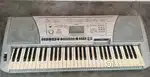  Yamaha PSR-450 portable keyboard