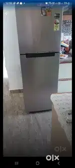6 year old double door refrigerator 256 litre