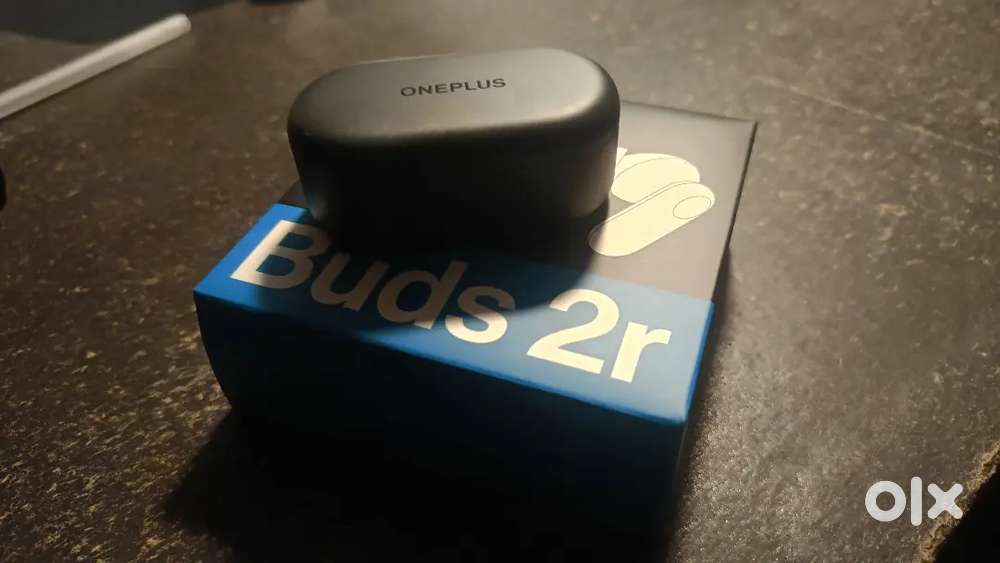 One plus nord buds 2r ( 3 day NEW )