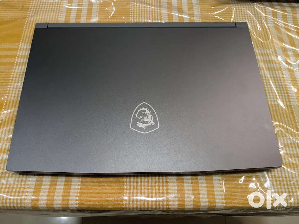 MSI THIN 15 B12UC-1692IN
i5-12450H/RAM 16GB/512GB NVMe RTX3050 4GB