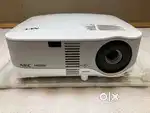 NEC Hdmi 3500 lumens projector good condition