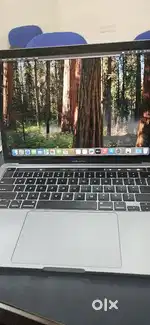 ONAM OFFER Macbook Pro M1 13.3 with Touch bar  ,  512 Gb, Silver Grey