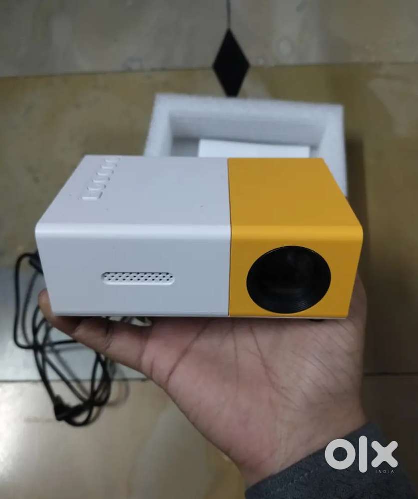 LED projector 24-60 inches