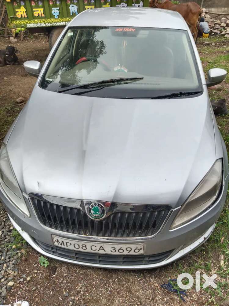 Skoda Rapid 2012 Diesel 100000 Km Driven