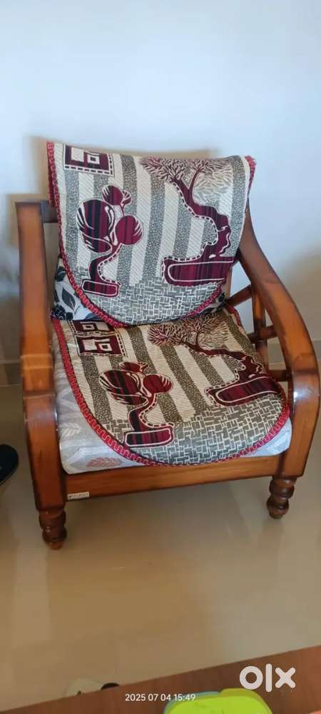Wooden Sofa set with cushion and cover ( only 4 yrs old)