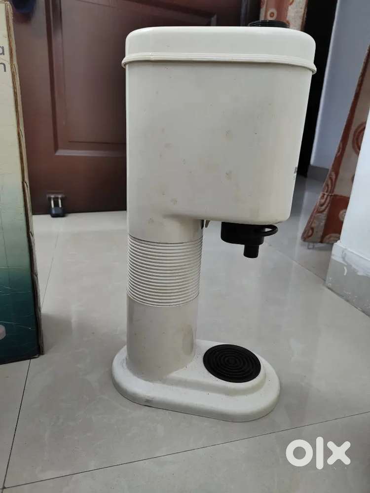 Soda machine for home (Cold drink maker)
