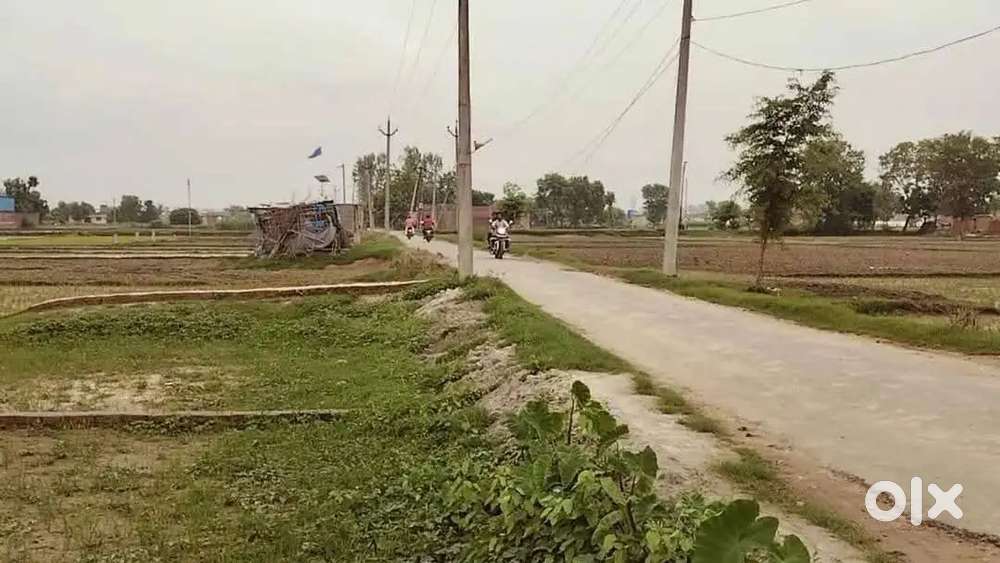 आवास विकास नॉलेज पार्क से नजदीक प्लाट तुरन्त रजिस्ट्री कब्जा बैंक लोन