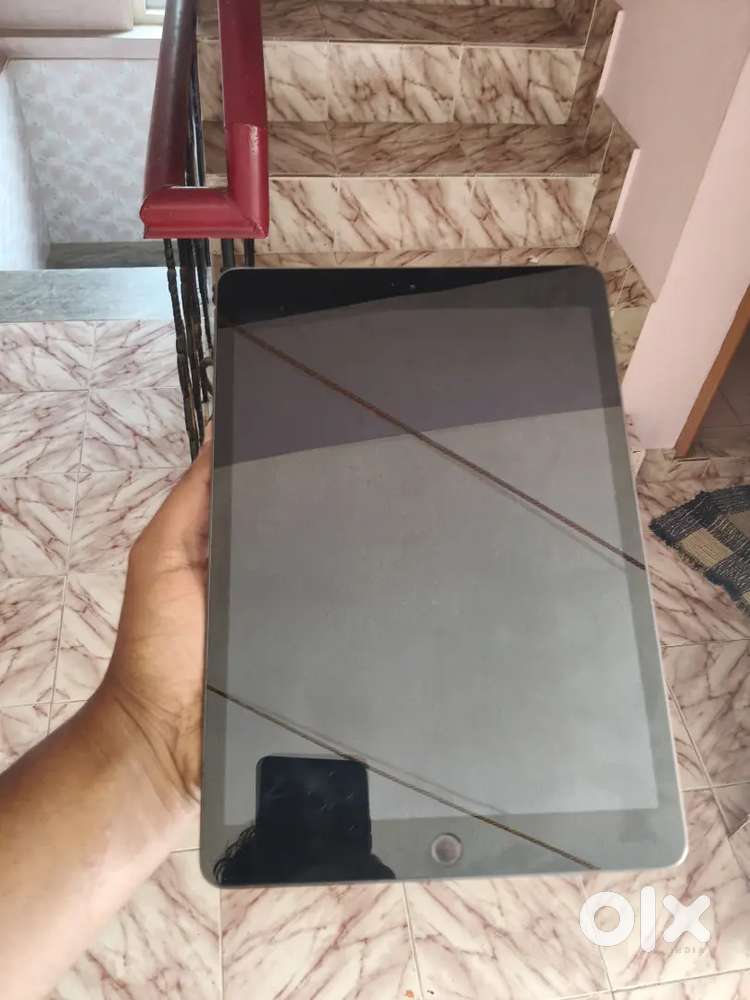 Ipad 7 th gen 128 gb