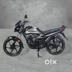 Honda Dream Yuga.