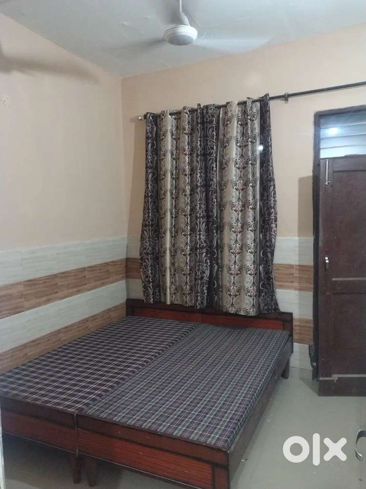 Monthly rent basis room available in kharar