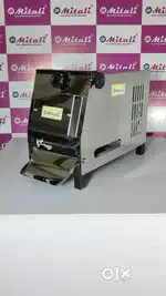 Roti pressing machine