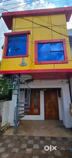 2 FLOOR HOUSE / HIGHWAY FACING/ 3CENT