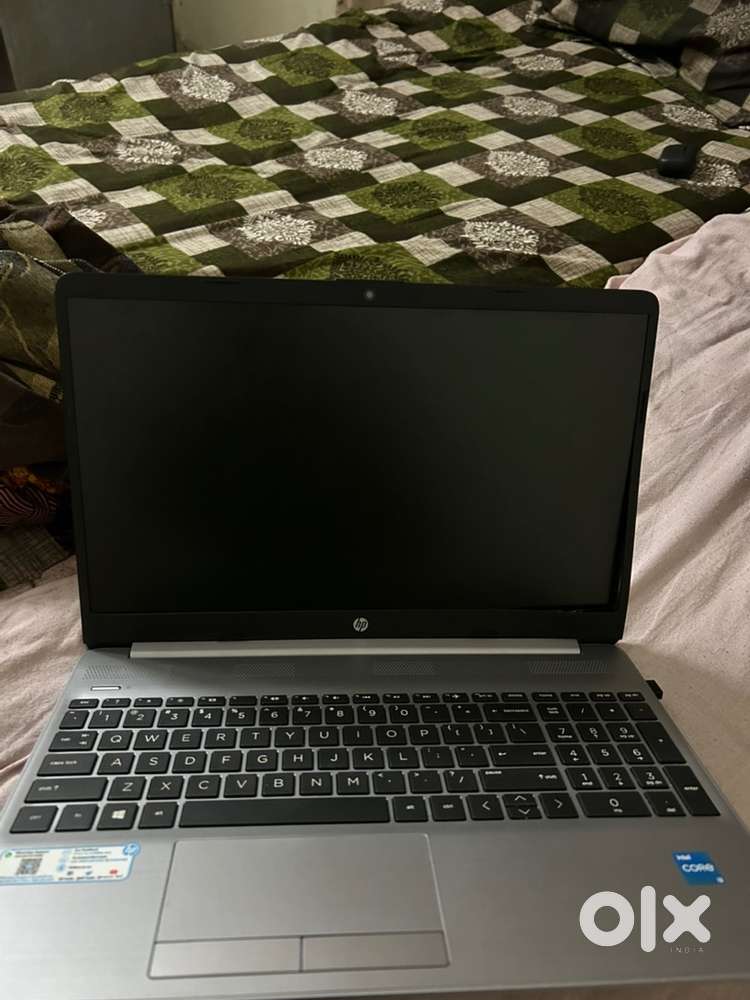 Hp laptop i3