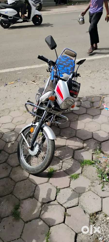 TVs XL top condition