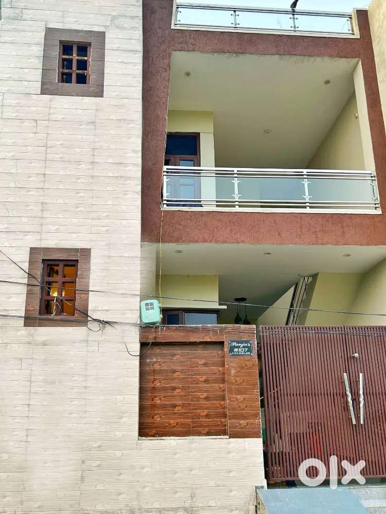 4.15 Marla Kothi - Urgent Sale