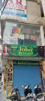 A 1400sqft 1 FLOOR IS FOR RENT FOR SHOP AND GODOWN .