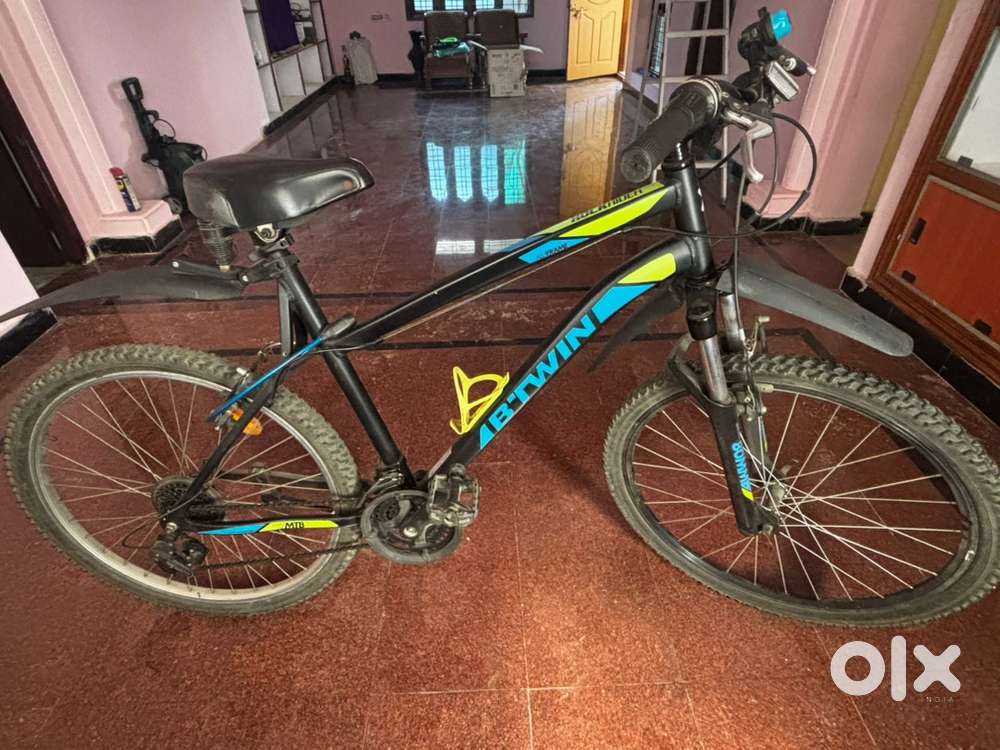 BTwin Rockrider mtb bicycle in super condition