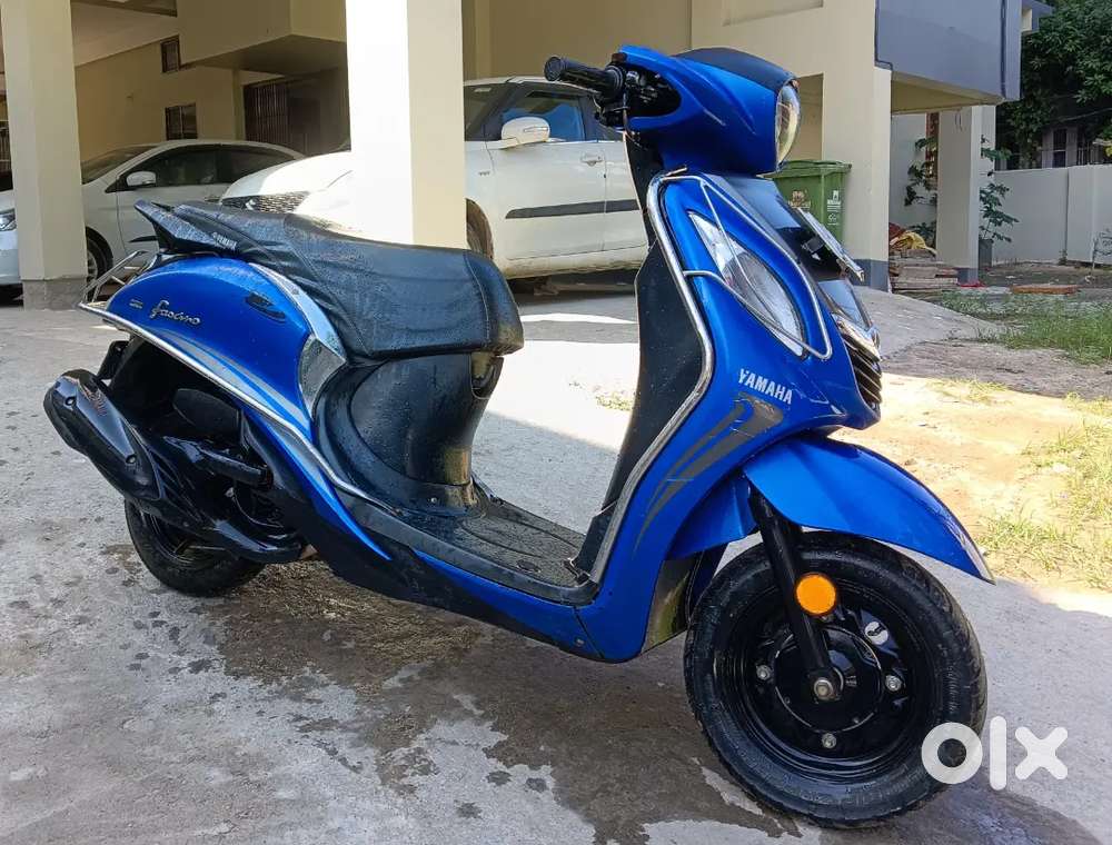 Yamaha Fascino scooty is on showroom condition.Bit negotiable