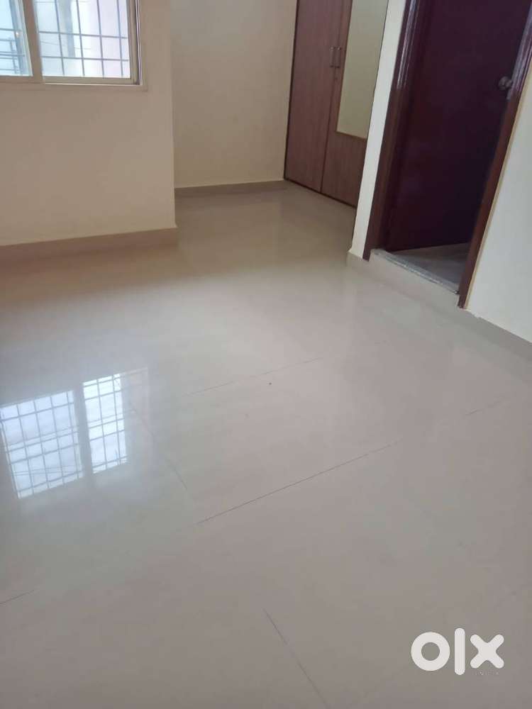 2 BHK AVAILABLE FOR RENT