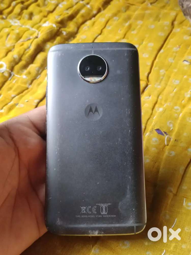 Moto g5s plus 4/64